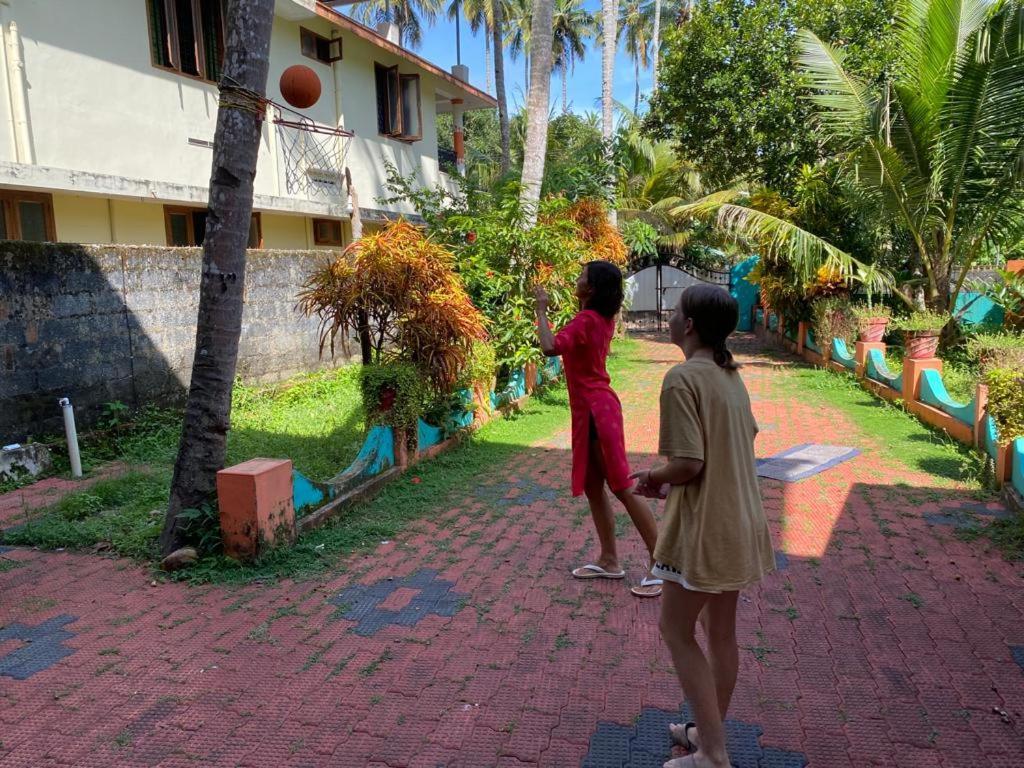 Happy Buddha Homestay Варкала Екстер'єр фото